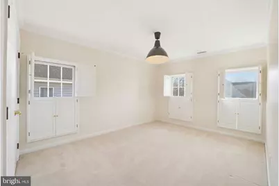 1433 Buena Vista Avenue, McLean, VA 22101 - Photo 22