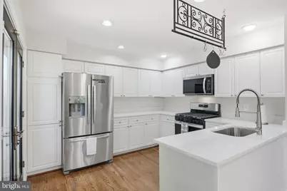 1433 Buena Vista Avenue, McLean, VA 22101 - Photo 8