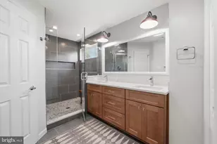 1433 Buena Vista Ave, McLean, VA 22101 - Photo 4