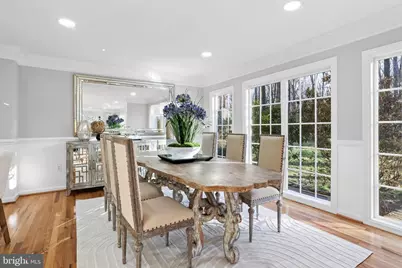 10225 Forest Lake Drive, Great Falls, VA 22066 - Photo 12