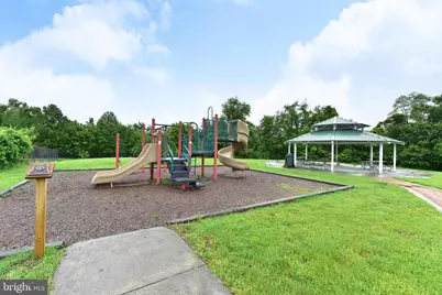 10225 Forest Lake Drive, Great Falls, VA 22066 - Photo 100