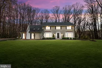 10225 Forest Lake Drive, Great Falls, VA 22066 - Photo 2