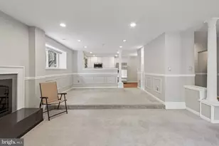 3769 Persimmon Cir, Fairfax, VA 22031 - Photo 8