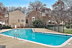 3769 Persimmon Cir, Fairfax, VA 22031 - Photo 46