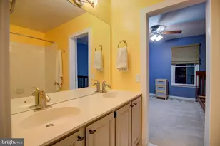 5408 Heatherford Ct, Fairfax, VA 22030 - Photo 42