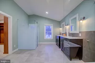 5408 Heatherford Ct, Fairfax, VA 22030 - Photo 38