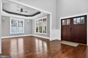 9222 Brian Dr, Vienna, VA 22180 - Photo 12