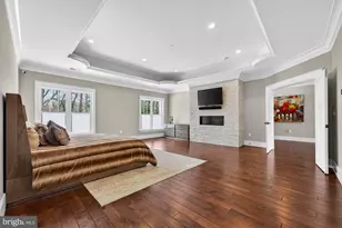 9222 Brian Dr, Vienna, VA 22180 - Photo 4