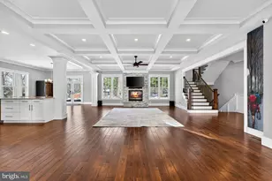 9222 Brian Dr, Vienna, VA 22180 - Photo 18