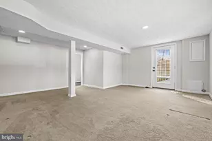 6813 Derrell Ct, Alexandria, VA 22307 - Photo 28