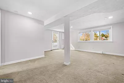 6813 Derrell Court, Alexandria, VA 22307 - Photo 28