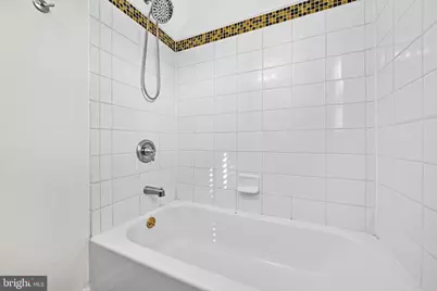 6813 Derrell Court, Alexandria, VA 22307 - Photo 22