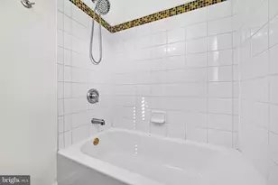 6813 Derrell Ct, Alexandria, VA 22307 - Photo 22