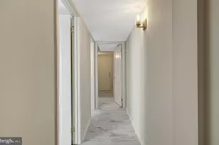 9127 Southwick St, Fairfax, VA 22031 - Photo 30