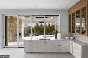 1306 Ballantrae Ct, McLean, VA 22101 - Photo 28