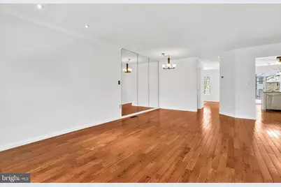 7413 Salford Court, Alexandria, VA 22315 - Photo 4