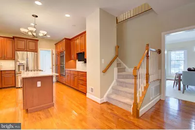 11902 Crayton Court, Herndon, VA 20170 - Photo 14