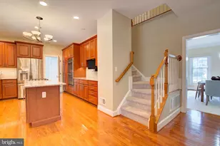 11902 Crayton Ct, Herndon, VA 20170 - Photo 14