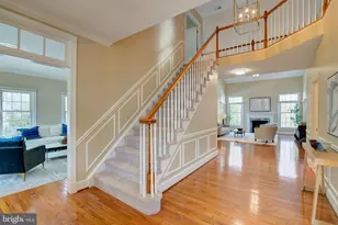 11902 Crayton Ct, Herndon, VA 20170 - Photo 2