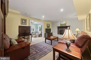 9303 Swinburne Ct, Fairfax, VA 22031 - Photo 38