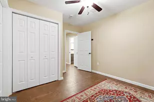 9424 Park Hunt Ct, Springfield, VA 22153 - Photo 34