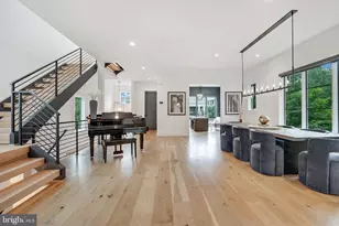 1452 Buena Vista Ave, McLean, VA 22101 - Photo 2