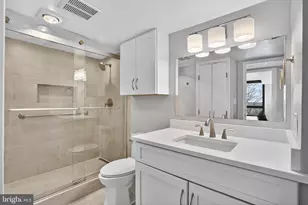 1808 Old Meadow Rd, McLean, VA 22102 - Photo 8