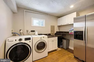 8612 McHenry St, Vienna, VA 22180 - Photo 54