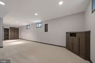 6830 Bluecurl Cir, Springfield, VA 22152 - Photo 48
