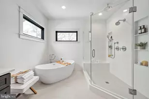 516 Valley Dr SE, Vienna, VA 22180 - Photo 56