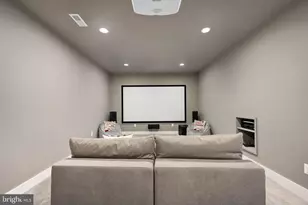 516 Valley Dr SE, Vienna, VA 22180 - Photo 80