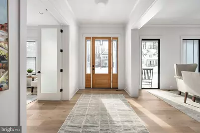 516 Valley Drive SE, Vienna, VA 22180 - Photo 10