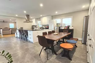 13102 Parson Ln, Fairfax, VA 22033 - Photo 6