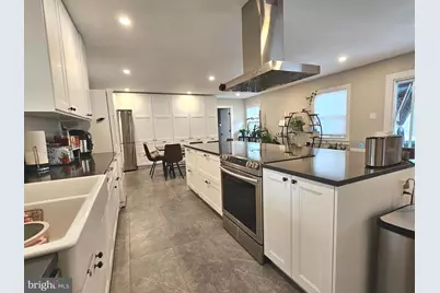 13102 Parson Lane, Fairfax, VA 22033 - Photo 4