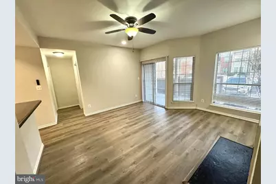 12154 Penderview Terrace #1204, Fairfax, VA 22033 - Photo 2