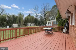 7209 Valleycrest Blvd, Annandale, VA 22003 - Photo 36