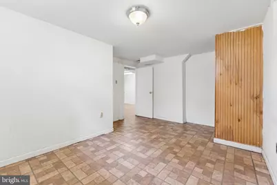 7209 Valleycrest Boulevard, Annandale, VA 22003 - Photo 26