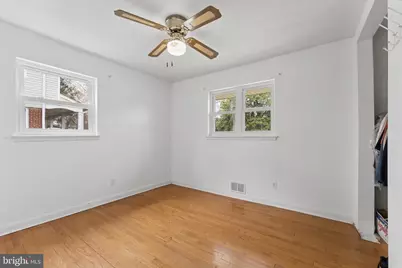 7209 Valleycrest Boulevard, Annandale, VA 22003 - Photo 16