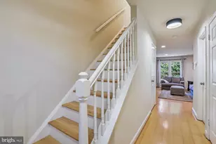 2715 Shawn Leigh Dr, Vienna, VA 22181 - Photo 18