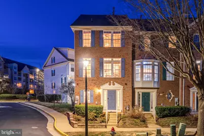 2772 Manhattan Place, Vienna, VA 22180 - Photo 2