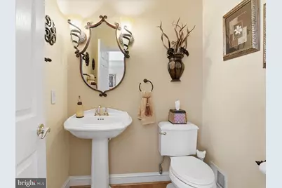 1465 Mayhurst Boulevard, McLean, VA 22102 - Photo 24