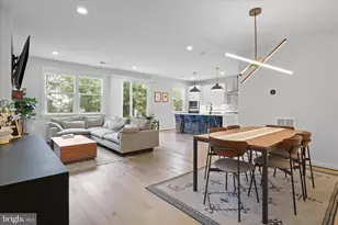 6625 Oak Dr, Alexandria, VA 22306 - Photo 6