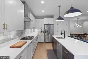 6625 Oak Dr, Alexandria, VA 22306 - Photo 12