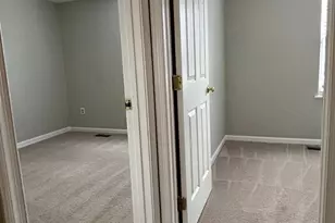 14657 Winterfield Dr, Centreville, VA 20120 - Photo 12