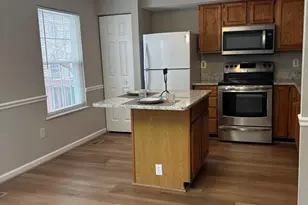 14657 Winterfield Dr, Centreville, VA 20120 - Photo 6