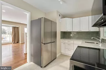 6621 Cornell Drive, Alexandria, VA 22307 - Photo 16