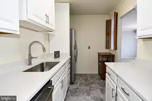 7336 Lee Hwy, Falls Church, VA 22046 - Photo 8