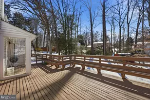 6802 Sydenstricker Rd, Springfield, VA 22152 - Photo 46