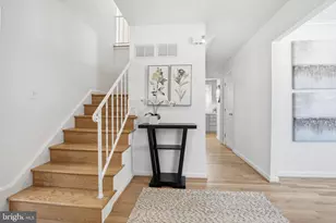 6802 Sydenstricker Rd, Springfield, VA 22152 - Photo 4