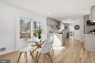 6802 Sydenstricker Rd, Springfield, VA 22152 - Photo 22